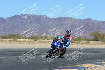 media/Mar-24-2025-Moto Forza (Mon) [[57ce5c5cff]]/3-Beginner Group/Session 3 (Turn 6 Inside)/